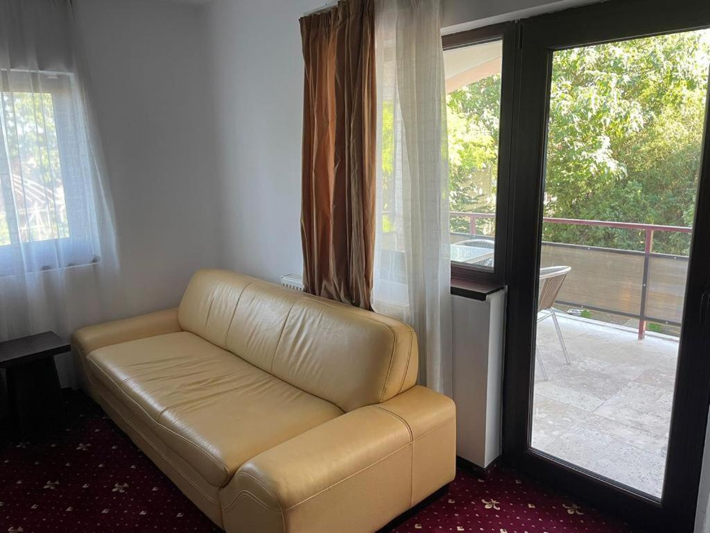 Relax Spa Costinesti - D'Amy Hotel Екстериор снимка